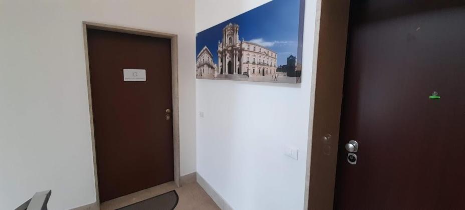 Barbara Classy Apartment 102 Syracuse Exterior foto